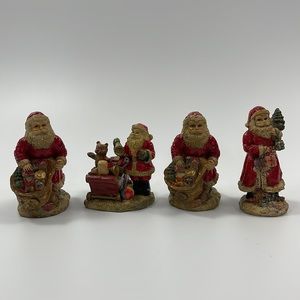 “Vintage” set of 4 Santas